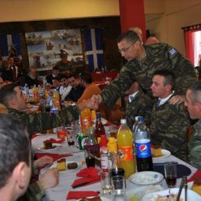 Χριστούγεννα με τους ακρίτες του Αιγαίου για τον Αρχηγό&nbsp;ΓΕΣ