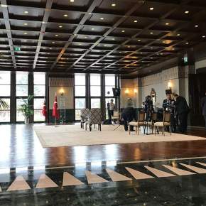 Στα άδυτα του Λευκού Παλατιού της&nbsp;Αγκυρας