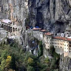 ΑΝΑΚΑΛΥΦΘΗΚΕ ΚΡΥΠΤΗ ΜΕ ΜΥΣΤΙΚΟ ΝΑΟ ΣΤΗΝ ΠΑΝΑΓΙΑ ΣΟΥΜΕΛΑ ΣΤΟΝ&nbsp;ΠΟΝΤΟ!!!