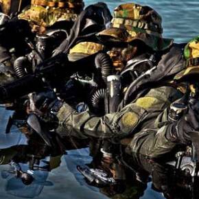 Η επιχείρηση της ΜΥΚ στα Δυρράχειο της Αλβανίας το 1997 – Η πλέον «θερμή» επέμβαση του ΠΝ μετά το 1974&nbsp;(βίντεο)