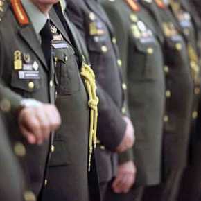 ΕΚΤΑΚΤΟ – Ραγδαίες εξελίξεις στο πολιτικό σκηνικό: Κάνουν κόμμα οι ένστολοι – Ολα αλλάζουν με αφορμή το&nbsp;Σκοπιανό