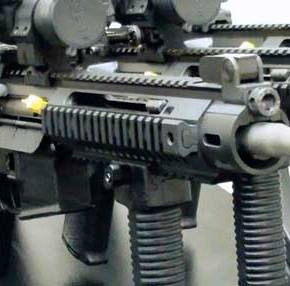 Συμφωνία ΕΑΣ με Ελληνοαμερικανό για νέο φορητό όπλο στις Ενοπλες&nbsp;Δυνάμεις