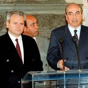 Όταν ο Σ.Μιλόσεβιτς πρότεινε στον Κ.Μητσοτάκη να ενωθεί η Γιουγκοσλαβία με την Ελλάδα και να «μοιράσουμε στα&nbsp;Σκόπια»