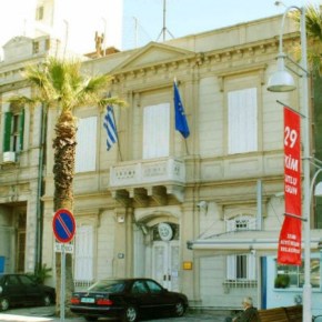 Απόπειρα εμπρησμού κτιρίου του προξενείου στη&nbsp;Σμύρνη