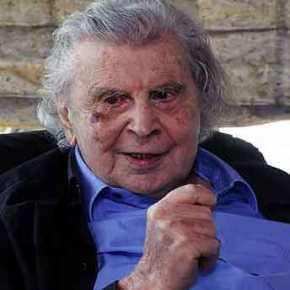 ΝΤΡΟΠΗ ΚΑΙ ΑΙΣΧΟΣ: Επίθεση Αντιεξουσιαστών Στο Σπίτι Του Μίκη Θεοδωράκη – Τι Απαντάει Ο Ίδιος&nbsp;(ΦΩΤΟ)