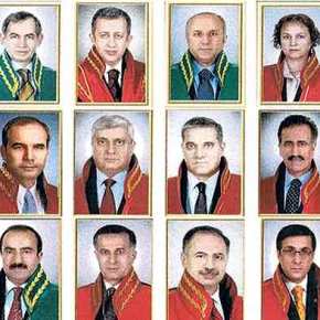 Ο ΕΡΝΤΟΓΑΝ «ΑΦΗΝΙΑΣΕ» ΓΙΑΤΙ ΤΟ… ΕΣΚΑΣΑΝ 24 ΑΝΩΤΑΤΟΙ ΔΙΚΑΣΤΕΣ ΠΟΥ ΓΝΩΡΙΖΟΥΝ&nbsp;«ΠΟΛΛΑ»!