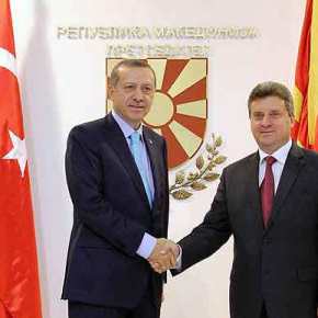 ΚΑΤΙ… «ΜΑΓΕΙΡΕΥΟΥΝ» : ΕΚΤΑΚΤΩΣ Ο ΠΡΟΕΔΡΟΣ ΤΩΝ ΣΚΟΠΙΩΝ ΣΤΗΝ&nbsp;ΑΓΚΥΡΑ