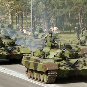 Περίεργη χρονική «σύμπτωση»: Η Σερβία μετακίνησε άρματα μάχης στα σύνορα με το&nbsp;Κόσοβο