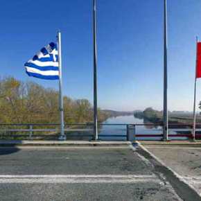 Στο χείλος της σύρραξης: Μολότοφ στο Τουρκικό Προξενείο, υπό παρακολούθηση μειονοτικοί στόχοι, κλείνουν οι&nbsp;Κήποι