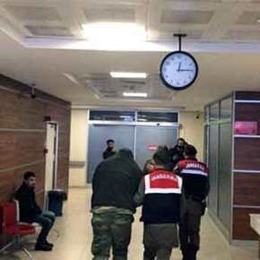 ΤΡΑΓΙΚΑ «ΚΑΨΩΝΙΑ» ΤΩΝ ΤΟΥΡΚΩΝ! Δεινοπάθησαν οι γονείς των δύο Ελλήνων αιχμαλώτων για να δουν τα παιδιά&nbsp;τους!