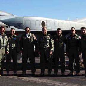 Σμηναγός Βασίλειος Καλογερίδης: Έλληνας ο «Top Gun» του&nbsp;ΝΑΤΟ!