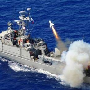 Πλησιάζει η ώρα που θα «μιλήσουν» τα όπλα; – Στο Καστελόριζο η ΤΠΚ ΜΥΚΟΝΙΟΣ φορτωμένη με Harpoon – Και δεν είναι το μόνο πλοίο του ΠΝ στη&nbsp;περιοχή…
