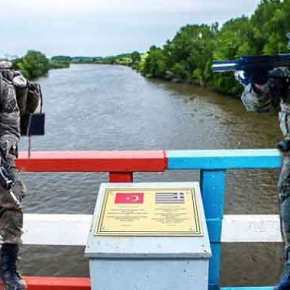 Με το δάκτυλο στη σκανδάλη Έλληνες και Τούρκοι στρατιώτες στον&nbsp;Έβρο