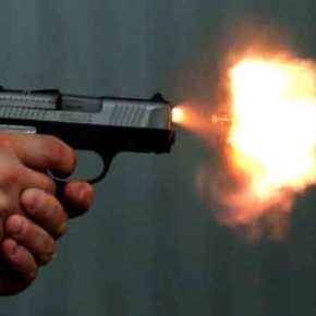 Διαλυμένη χώρα: Πυροβολισμοί μέσα σε γκαράζ πλοίου – Αλβανοί βαρυποινίτες απέδρασαν –&nbsp;Βίντεο