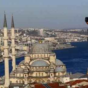 Πρωτοφανής «έκρηξη» του τουρκικού τουρισμού λόγω φτηνής λίρας ανακόπτει και… «περικόπτει» τον ελληνικό&nbsp;τουρισμό!