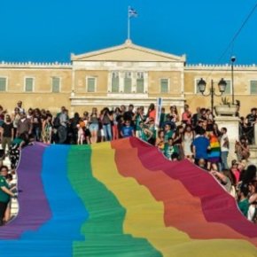 «Παρούσα» στο Athens Pride 2018! Ποια πολιτικά πρόσωπα έδωσαν το παρών στην εκδήλωση! (photo+&nbsp;video)