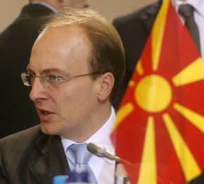 Πρώην υπεξ Σκοπίων: Την Πέμπτη ή την Παρασκευή υπογράφουν την συμφωνία Ζάεφ και&nbsp;Τσίπρας