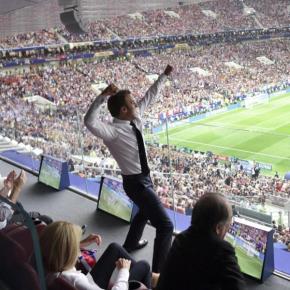 Οι έξαλλοι πανηγυρισμοί του&nbsp;Μακρόν