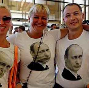 ΕΚΤΑΚΤΟ: Ετοιμάζει ταξιδιωτική οδηγία για τους Ρώσους τουρίστες η Μόσχα – «Η Ελλάδα είναι επικίνδυνη χώρα για&nbsp;σας»