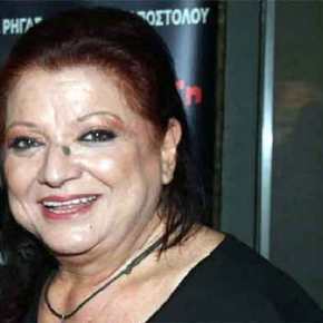 Έφυγε από τη ζωή η ηθοποιός Τζέσυ Παπουτσή. Νοσηλευόταν στο νοσοκομείο «Γ.Γεννηματάς» τους τελευταίους δυο μήνες. Είχε διαγνωστεί με όγκο στο κεφάλι Έφυγε από τη ζωή η ηθοποιός Τζέσυ&nbsp;Παπουτσή.