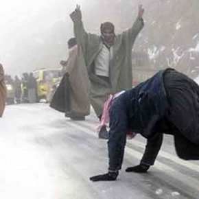 ΕΝΩ Η ΕΥΡΩΠΗ ΚΑΙΓΕΤΑΙ ΣΤΗΝ ΣΑΟΥΔΙΚΗ ΑΡΑΒΙΑ… ΧΙΟΝΙΖΕΙ (βίντεο)&nbsp;!!!