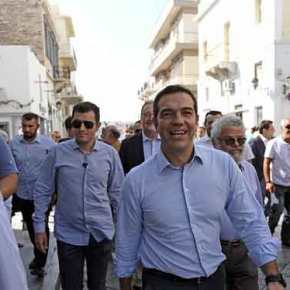 Νέα ήθη από τους Κυβερνητικούς: Άρπαξαν από το λαιμό 70χρονη ενώ πήγαινε να διαμαρτυρηθεί στον&nbsp;Τσίπρα