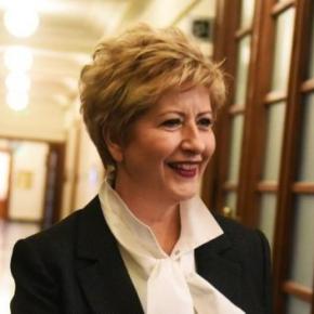 Ανασχηματισμός: Η Μάρια Κόλλια – Τσαρουχά είναι η νέα Υφυπουργός Εθνικής&nbsp;Άμυνας