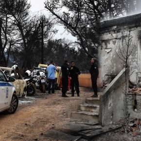 Πυροσβεστική: 85 οι νεκροί που έχουν&nbsp;ταυτοποιηθεί