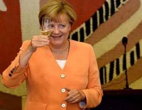 Μέρκελ: Η Κομισιόν θα ελέγχει την Ελλάδα τέσσερις φορές το χρόνο&nbsp;.