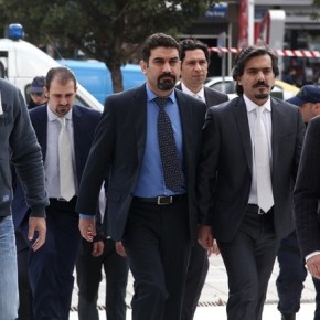 Ταξιδιωτικά έγγραφα στον τούρκο πιλότο της ομάδας των&nbsp;«8»