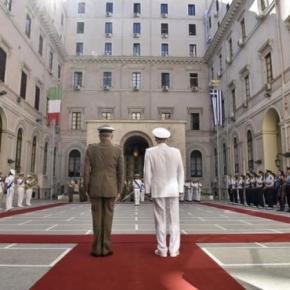 Α/ΓΕΕΘΑ: Συνάντηση του Ναυάρχου Αποστολάκη με τον Ιταλό ομόλογό του –&nbsp;ΦΩΤΟ