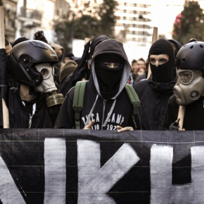 Στο στόχαστρο η Ορθοδοξία: Καταδρομική επιχείρηση αναρχικών – Έκαναν «ντου» σε εκκλησία στο κέντρο της Αθήνας και διέκοψαν τη&nbsp;λειτουργία!