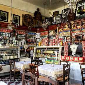 Η τελευταία αυθεντική μπακαλοταβέρνα στον&nbsp;Πειραιά