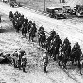 Η Ελλάδα είναι η μοναδική χώρα που αναγκάστηκε να αντιμετωπίσει τους στρατούς τεσσάρων χωρών ταυτόχρονα, Αλβανίας, Ιταλίας, Γερμανίας, και&nbsp;Βουλγαρίας.