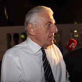 Έρευνες για κρυφούς λογαριασμούς Παπαντωνίου και στη Γαλλία -Αντιδρά ο Γιάννος στο άνοιγμά&nbsp;τους