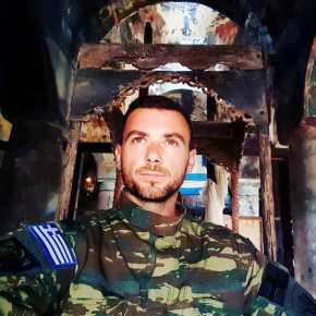 ΟΙ ΑΛΒΑΝΟΙ ΣΚΟΤΩΣΑΝ ΤΟΝ ΟΜΟΓΕΝΗ ΠΟΥ ΥΨΩΣΕ ΤΗΝ ΕΛΛΗΝΙΚΗ ΣΗΜΑΙΑ ΣΤΟ ΝΕΚΡΟΤΑΦΕΙΟ ΤΩΝ ΕΛΛΗΝΩΝ ΠΕΣΟΝΤΩΝ ΤΟΥ&nbsp;40