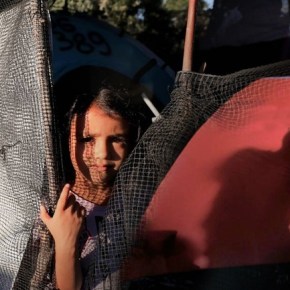 Newsweek: Συστηματική κακοποίηση παιδιών στη&nbsp;Μόρια