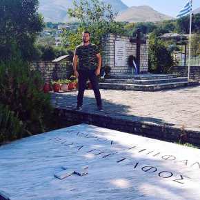 Όταν υψώνεσαι σε μια γενναία πράξη, η ράτσα σου αλάκερη υψώνεται και αντρειεύει (Κατσίφας&nbsp;Κωνσταντίνος)