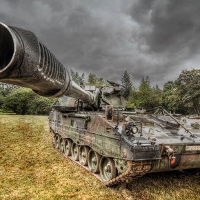 81 μεταχειρισμένα PzH-2000 μας περιμένουν, θα&nbsp;ενδιαφερθούμε;