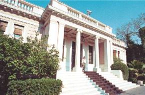 Στο Μέγαρο Μαξίμου ο Αρχιεπίσκοπος&nbsp;Ιερώνυμος