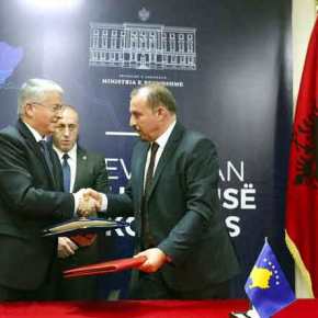 «Μεγάλη Αλβανία» προ των πυλών: «Έπεσαν» οι υπογραφές Αλβανίας-Κοσόβου για κοινό σημείο ελέγχου στα&nbsp;σύνορα