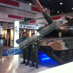 ΣΤΡΑΤΟΣ: Νέο επίτευγμα για το Τεχνικό Σώμα, Leopard 2HEL με πυροβόλο των 105 χλστ.&nbsp;(ΒΙΝΤΕΟ)