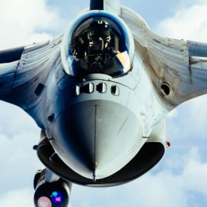 ΥΠΑΜ Σκοπίων: Η Ελλάδα προσφέρθηκε να αναλάβει τη φύλαξη του εναέριου χώρου&nbsp;μας