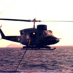 Εναέριος ανεφοδιασμός-πατέντα στο ΠΝ! Μια φωτογραφία και η ιστορία&nbsp;της…