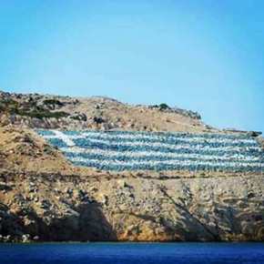 Άφησαν για δύο μήνες χωρίς ρεύμα την Ψέριμο γιατί δεν υπάρχει άνθρωπος να το&nbsp;συνδέσει!