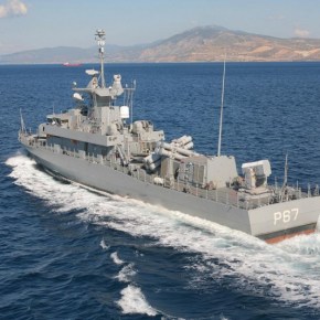 Μήπως κάποια στιγμή να ξεκολλήσουμε από τις Ρουσσέν και τις φρεγάτες και να πάμε σε ικανότερα&nbsp;πλοία;