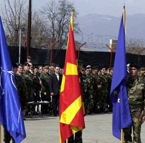 ΑΠΟΚΛΕΙΣΤΙΚΟ: Μεγάλες ποσότητες προηγμένων πυρομαχικών παραδίδει το ΝΑΤΟ στα Σκόπια με την υπογραφή&nbsp;Τσίπρα!