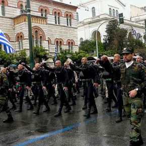 Οι Αλβανοί χλευάζουν τα ένδοξα ΟΥΚ: Δείτε πως καταντήσατε, δεν μπορείτε να φωνάξετε συνθήματα στην παρέλαση της 25ης&nbsp;Μαρτίου