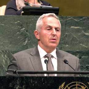 Τι θέματα έθεσε στη Σύνοδο Υπουργών Άμυνας του ΟΗΕ ο&nbsp;Αποστολάκης