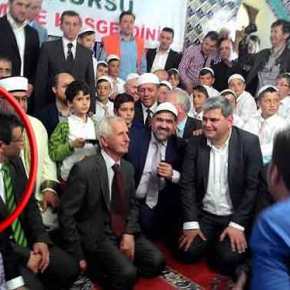 Ο υβριστής της Χρυσής Αυγής Ελγαντούρ υποψήφιος σε κοινό ψηφοδέλτιο DEB-Ουράνιου&nbsp;Τόξου;